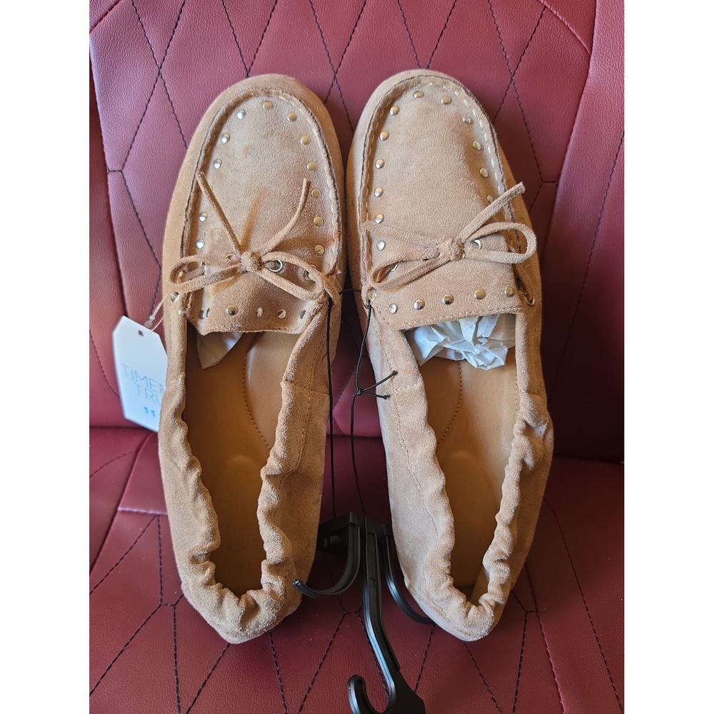 Time and Tru Women's Size 11 Studded Tan Faux Suede Mem Foam Moccasins NWT